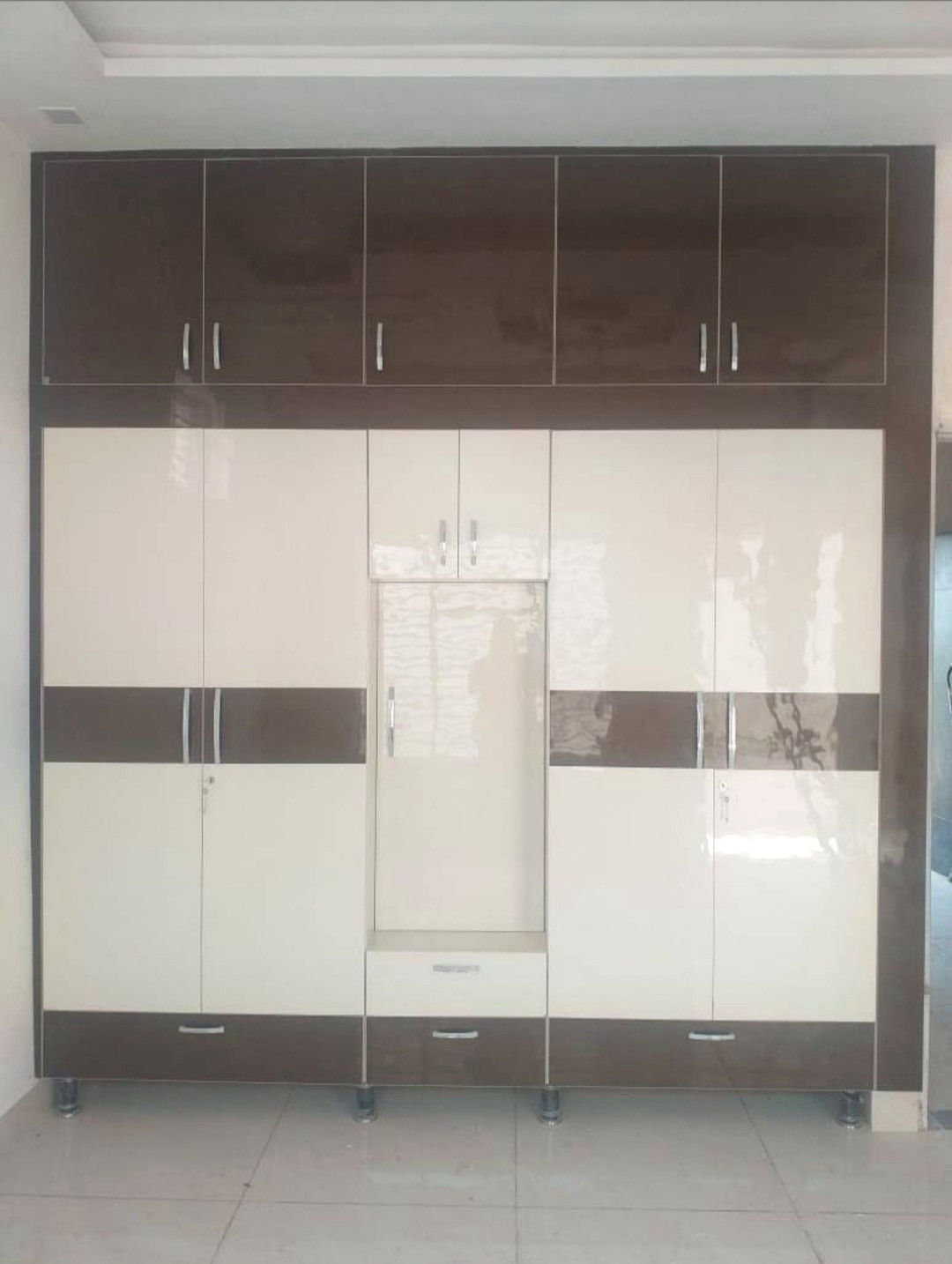 Wardrobe work by Hiten Furnitures